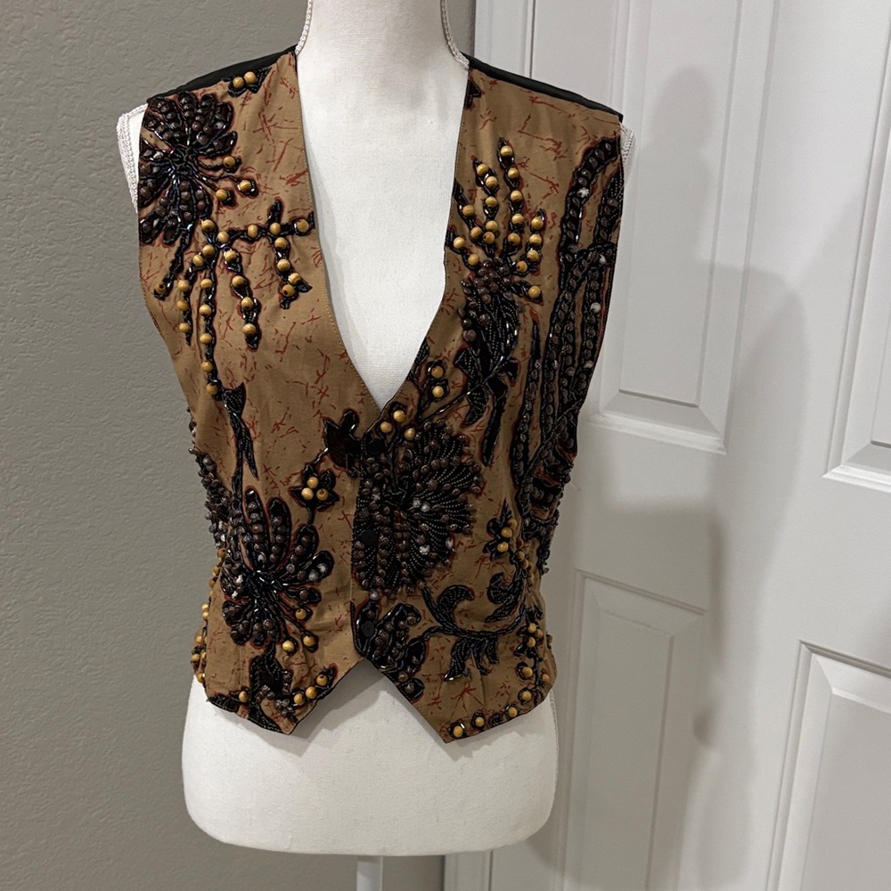 Ann Tijan for Kenar Beaded Snap Front Women’s Vest Size Medium